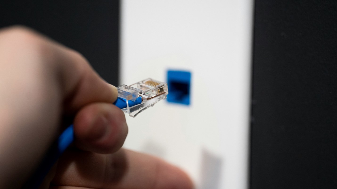 Ethernet cord with clear connector for wireless Internet setup